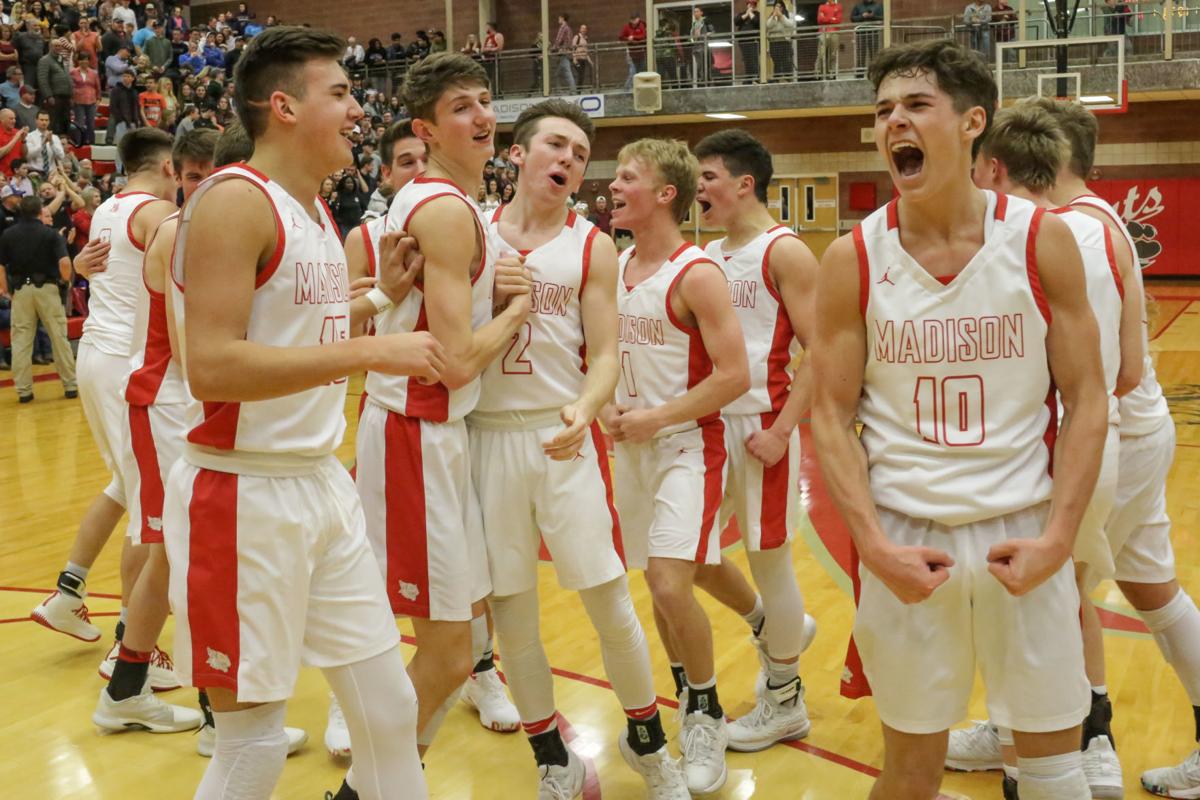 Madison Holds Off Rival Rigby To Earn 5a District 5 6 Boys