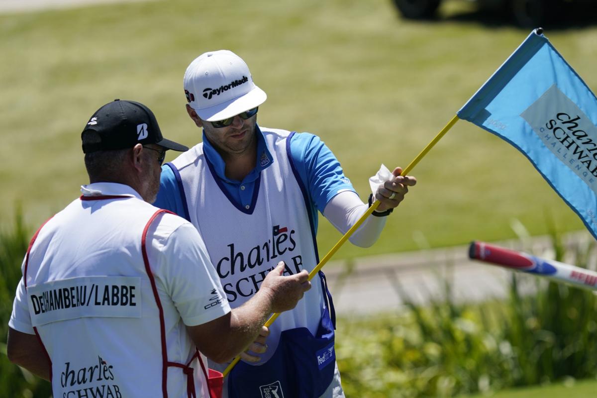 With A Swing And Silence Pga Tour Gets Back To Business Postregister Com