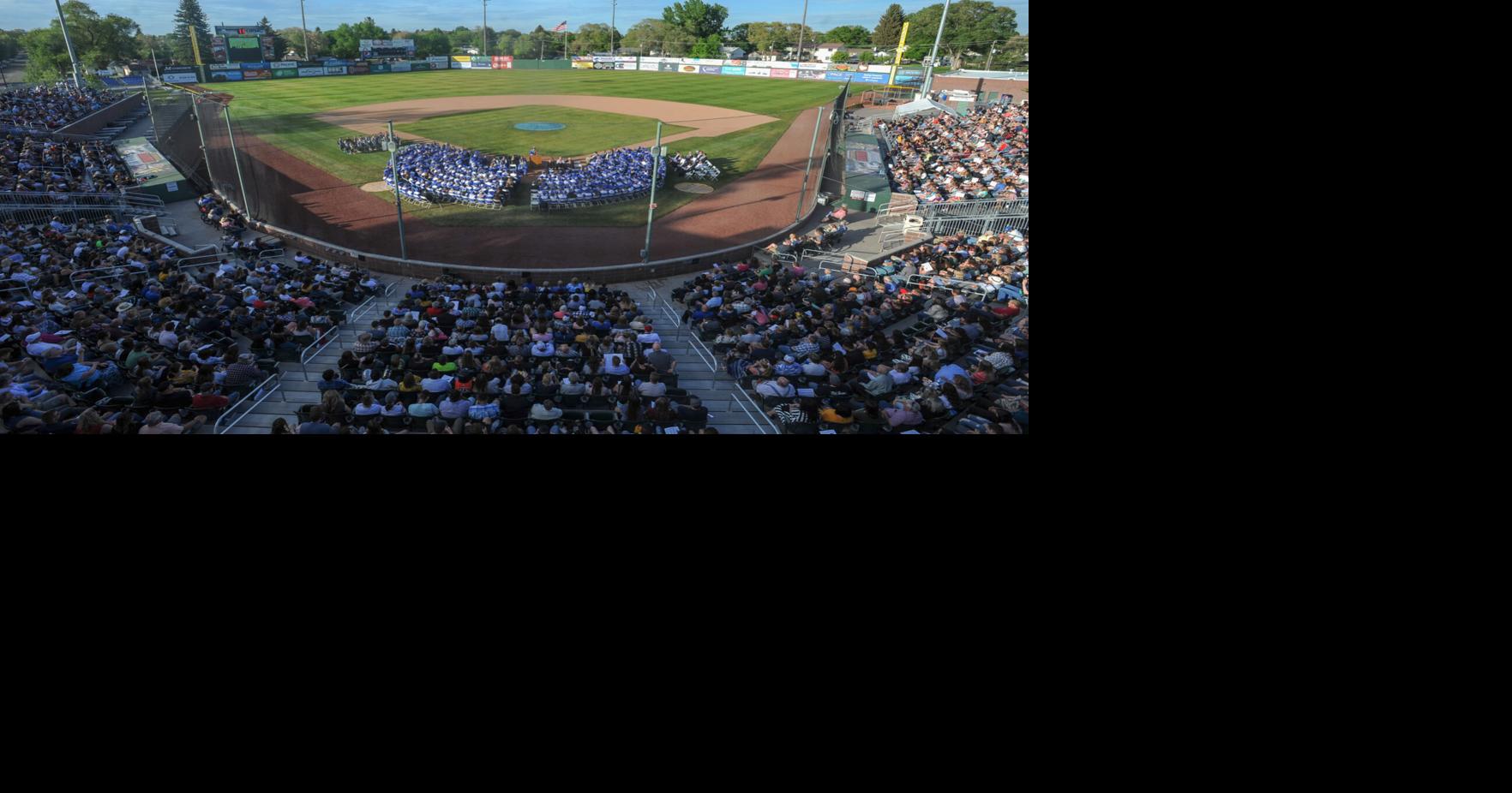Thunder Ridge graduates celebrate at baseball stadium | Education ...