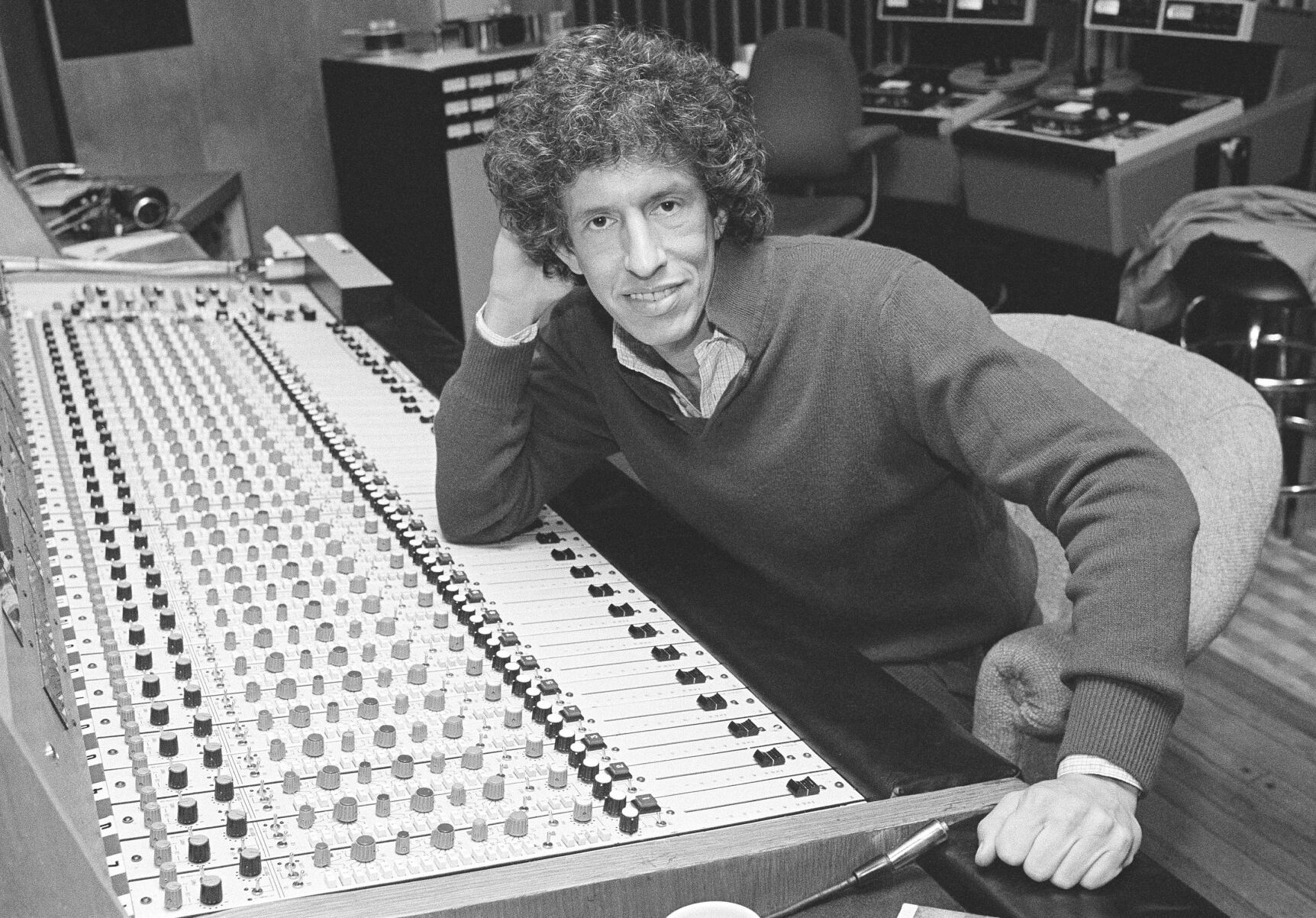 Richard Perry, Record Producer Behind 'You're So Vain' And Other Hits ...