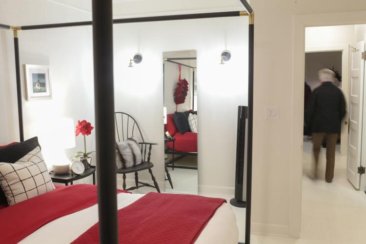 Historic Homes for the Holidays tour