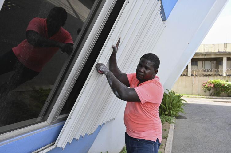 Hurricane Beryl roars by Jamaica after killing at least 6 people in the ...
