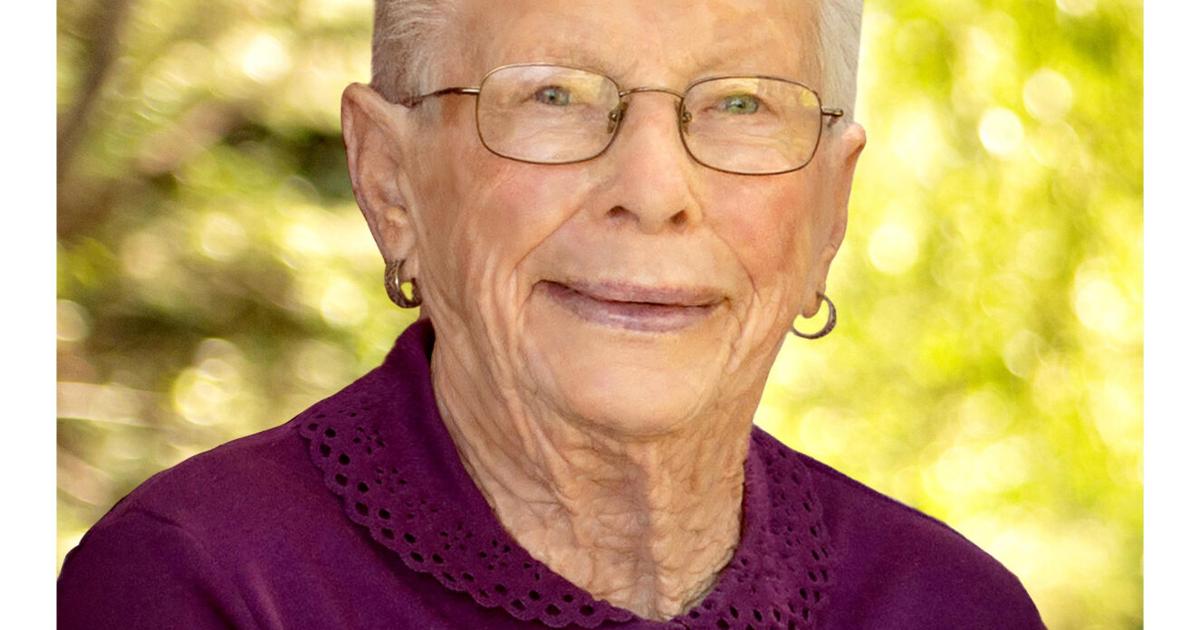 Curtis, Nola Obituaries