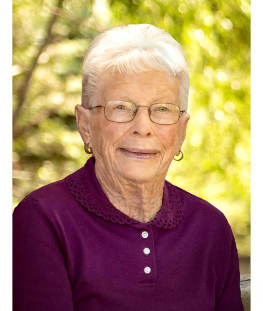 Curtis, Nola Obituaries