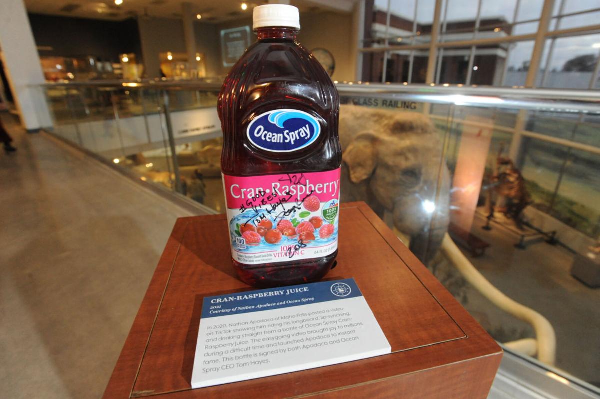 Doggface Ocean Spray Give Signed Juice Bottle To Museum Of Idaho Local News Postregister Com