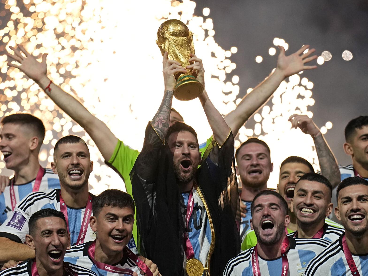 World Cup Gift : Golden Ticket : Argentina - Croatia