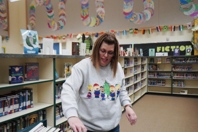 Bridgewater Elementary receives 3,000 for new library books
