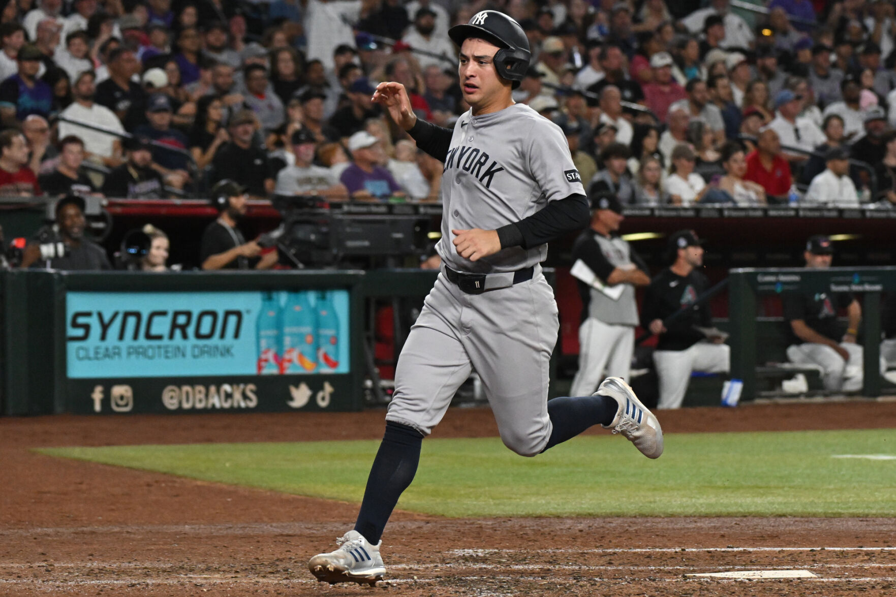 その他 anthony volpe Cherry parallel Anthony Volpe makes debut at third base for Yankees in