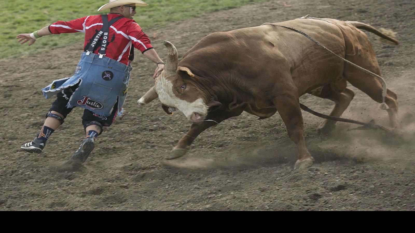 the-evolving-importance-of-rodeo-clown-bullfighter-sports-postregister-com