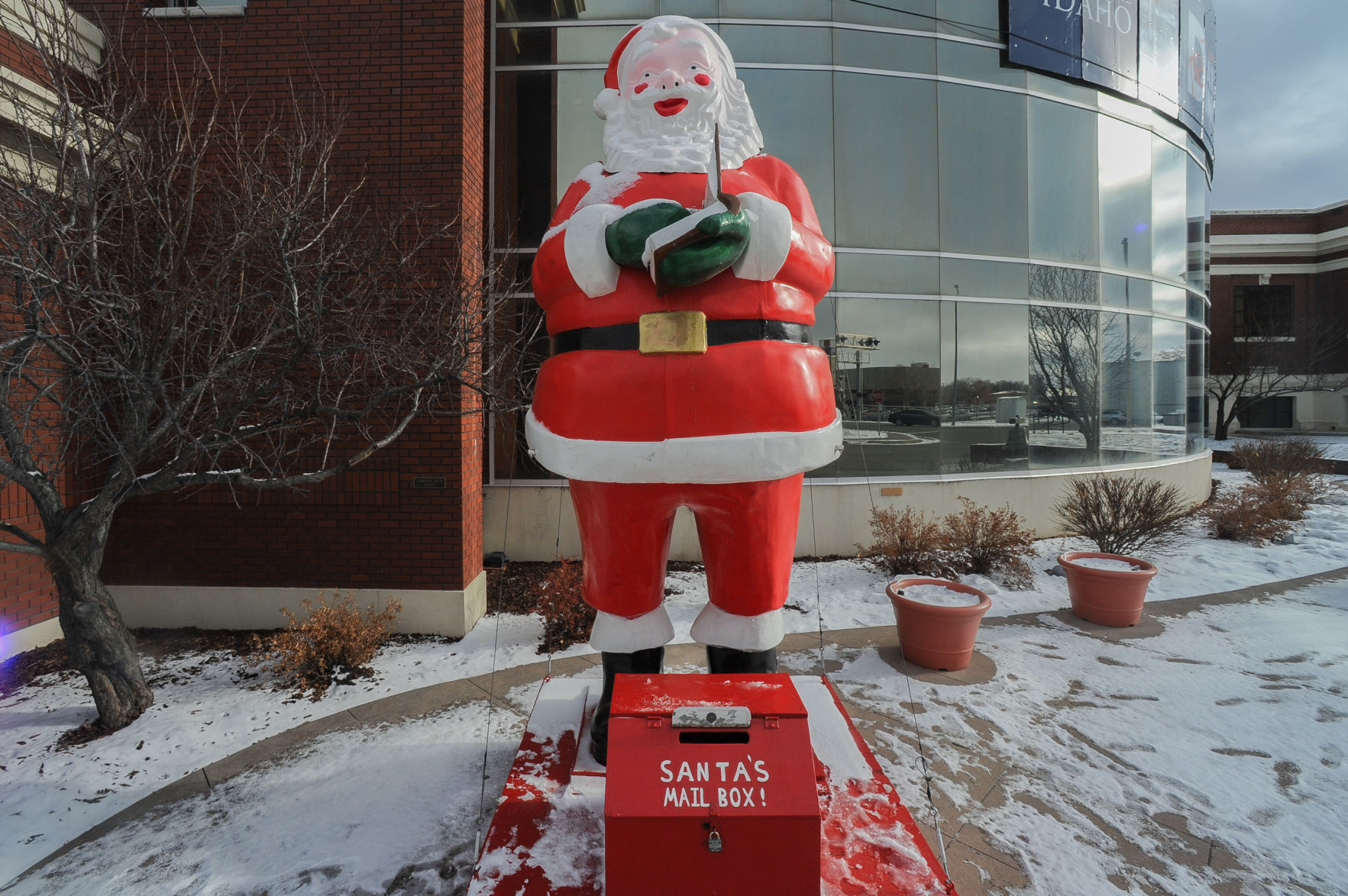 The mystery of the Idaho Falls Santa mailbox Local News