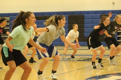 Lady Cougars Varsity Basketball Camp Opens Sports Postregister Com
