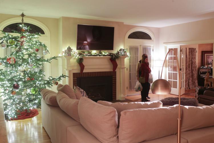 Historic Homes for the Holidays tour