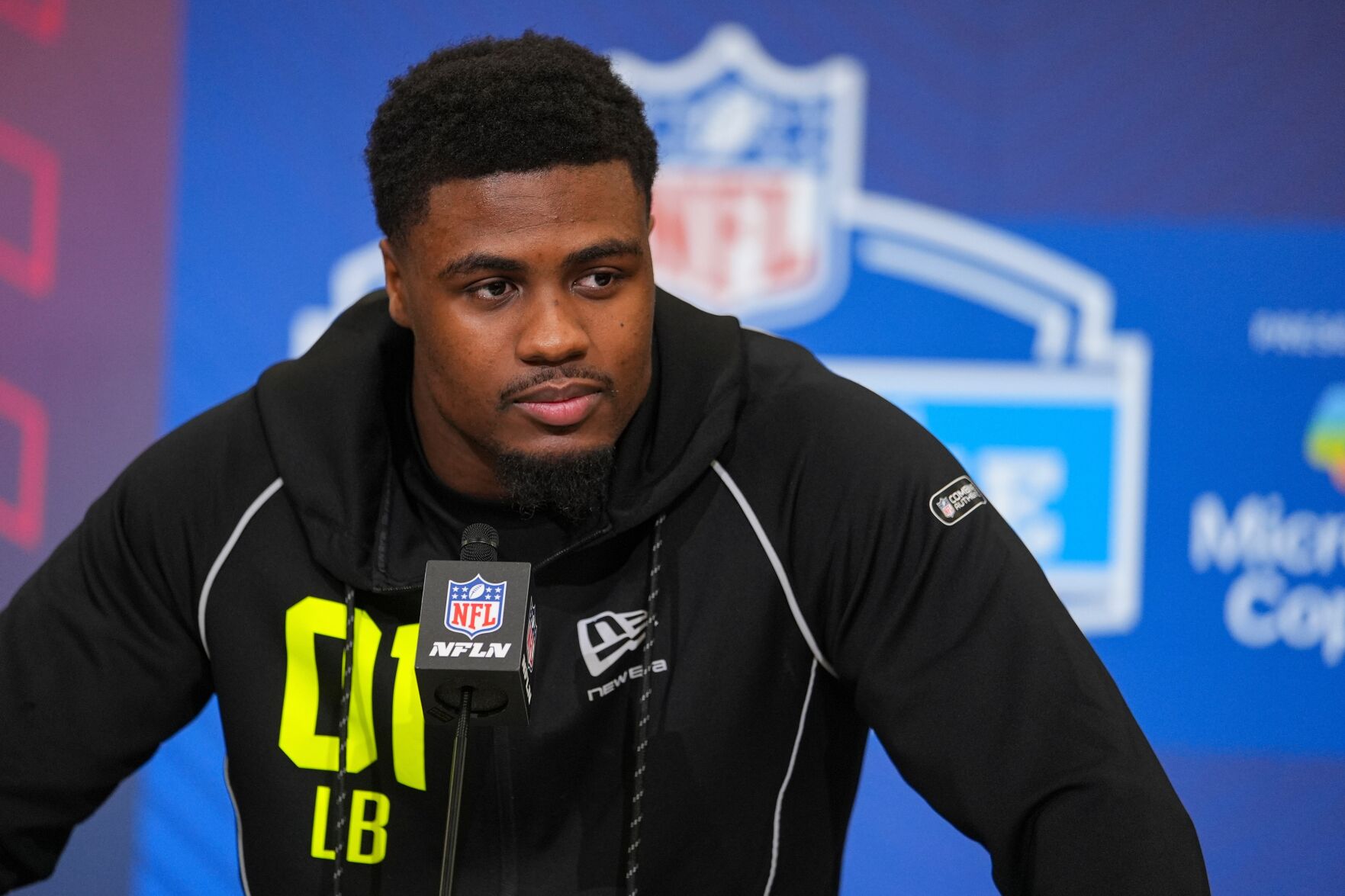 Colts follow draft plan by getting faster in the midst of