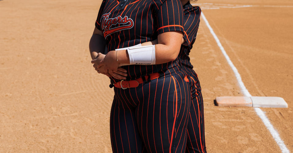 SMITHS' CIRCLE: A sister tandem is leading Idaho Falls' pitching staff