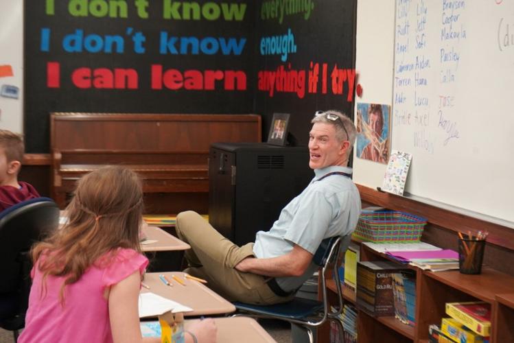 Ucon 4th grade class gets involved, pushes for state dinosaur