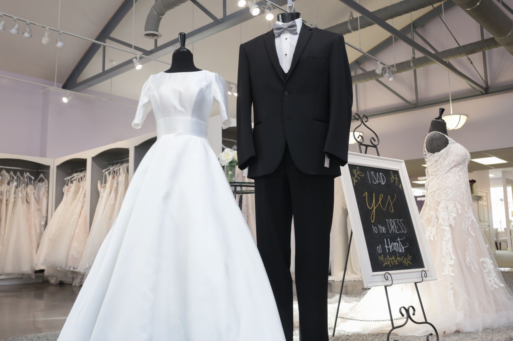 Idaho Falls bridal store reopens under 