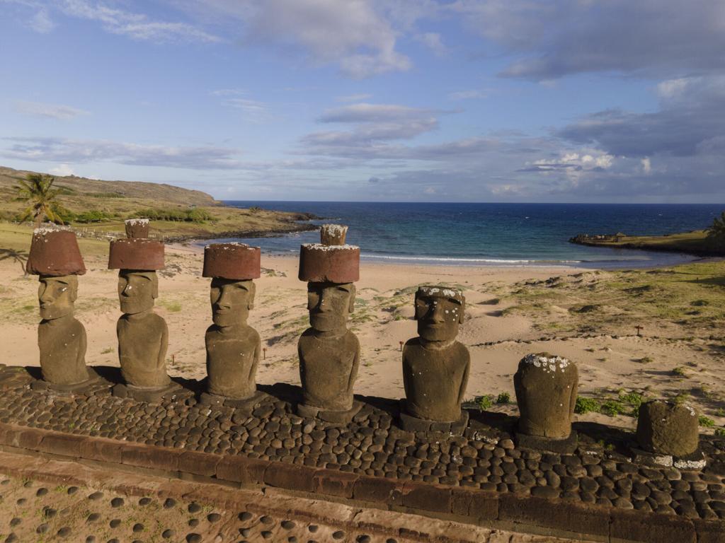 Easter Island rebounds from wildfire that singed its statues | Features |  postregister.com, image size:1024x768