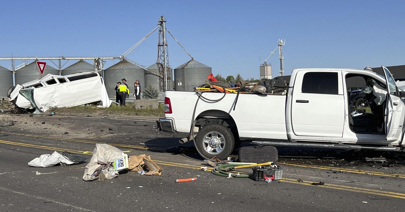 6 killed in I.F. crash were agricultural workers from Mexico, officials say - Vimarsana News