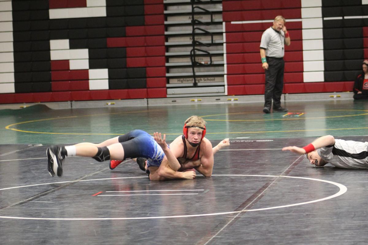 Shelley S Stacey Leads Way At Rollie Lane Invitational Sports