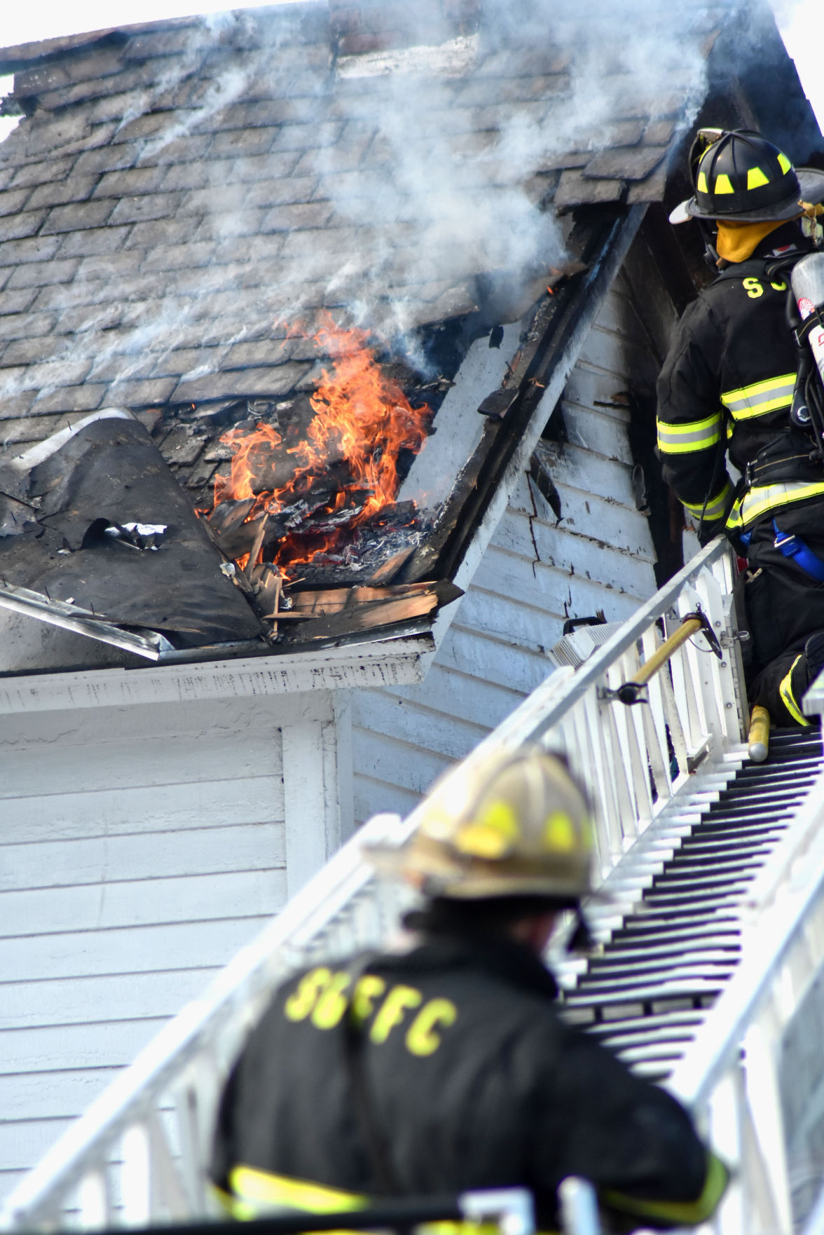 Fire rips through South Glens Falls home Local