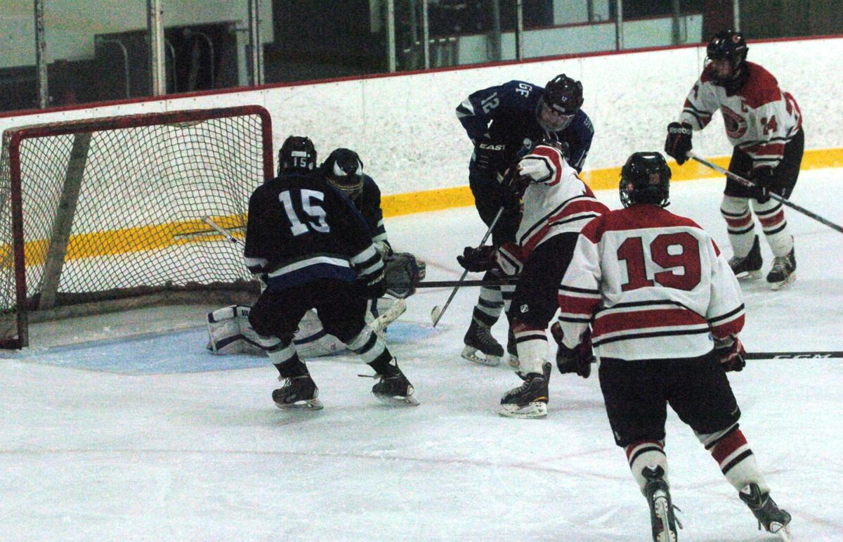 Queensbury wins Rivermen hockey tournament Hockey