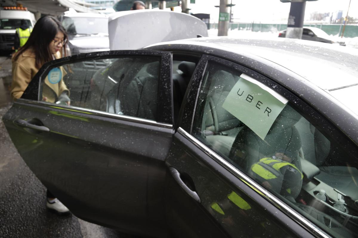 Hailing A Ride Uber And Lyft To Start Thursday Local Poststar Com