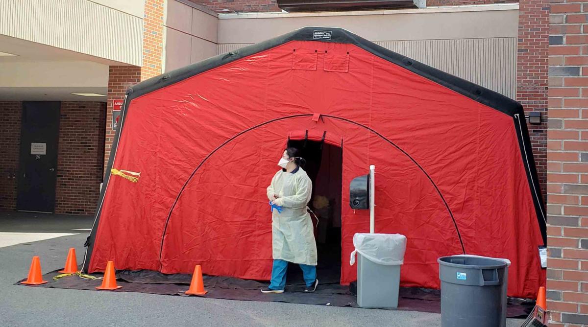 Hospitals Put Up Tents Drive Thrus For Covid 19 Testing Local Poststar Com