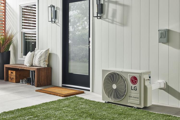 LGHVAC_SingleZone_LAU120HYV1_Exterior_MidSummer.jpg
