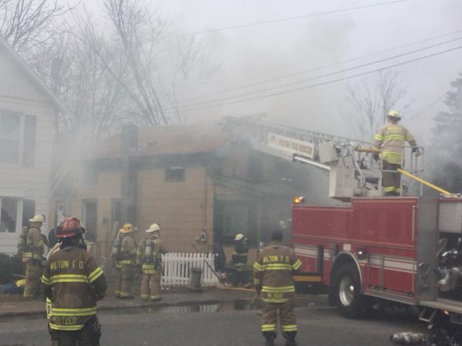 Two die in Corinth fire