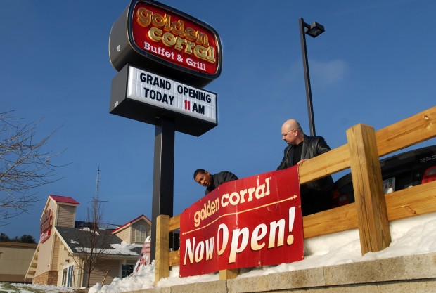 After Five Years Golden Corral Opens In Queensbury Local Poststar Com