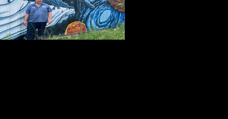 Muralthon: 6 artists, 3 weeks painting 3 shipping containers - Vimarsana News