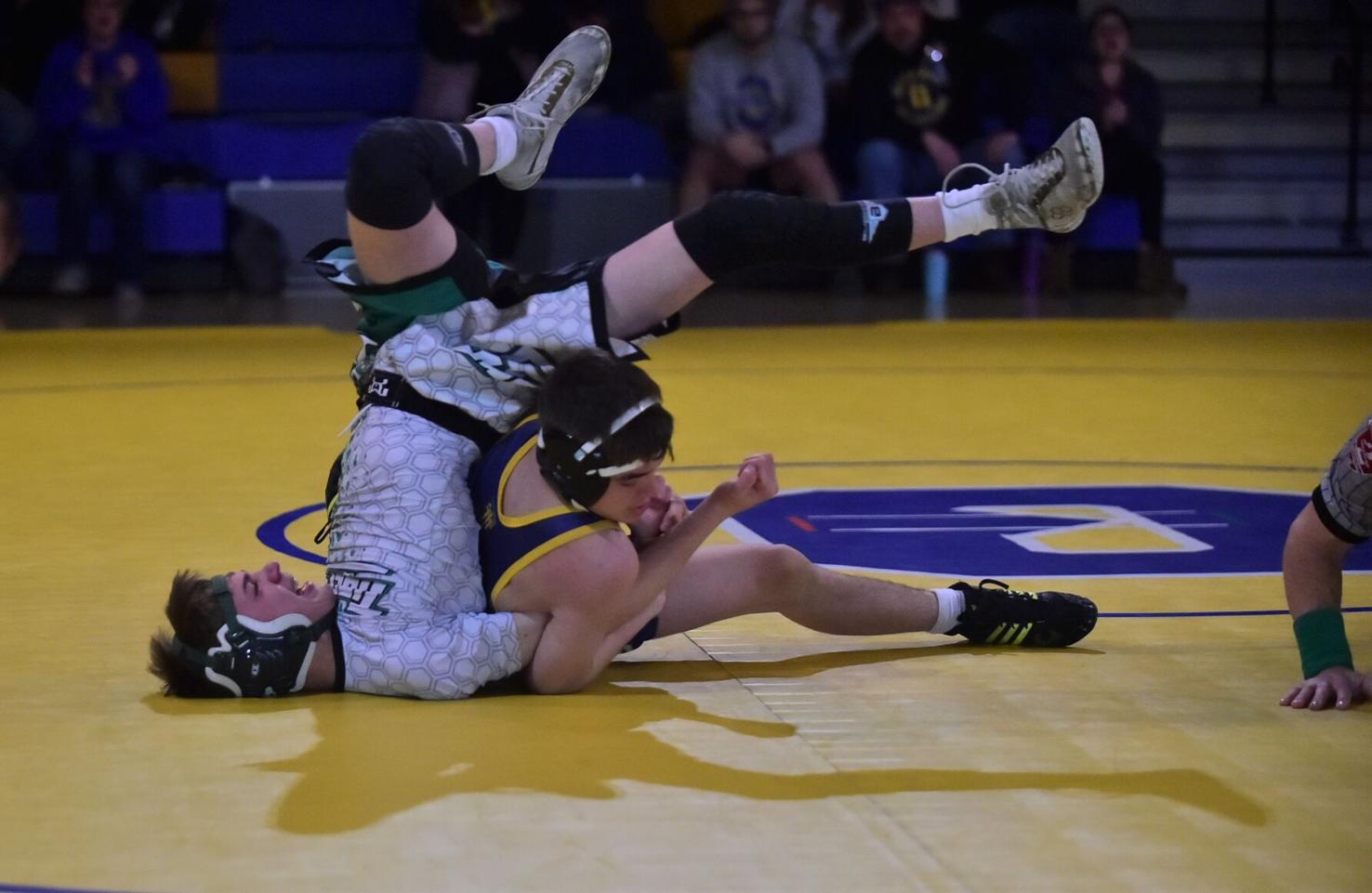 Queensbury beats Hudson Falls for Foothills wrestling title