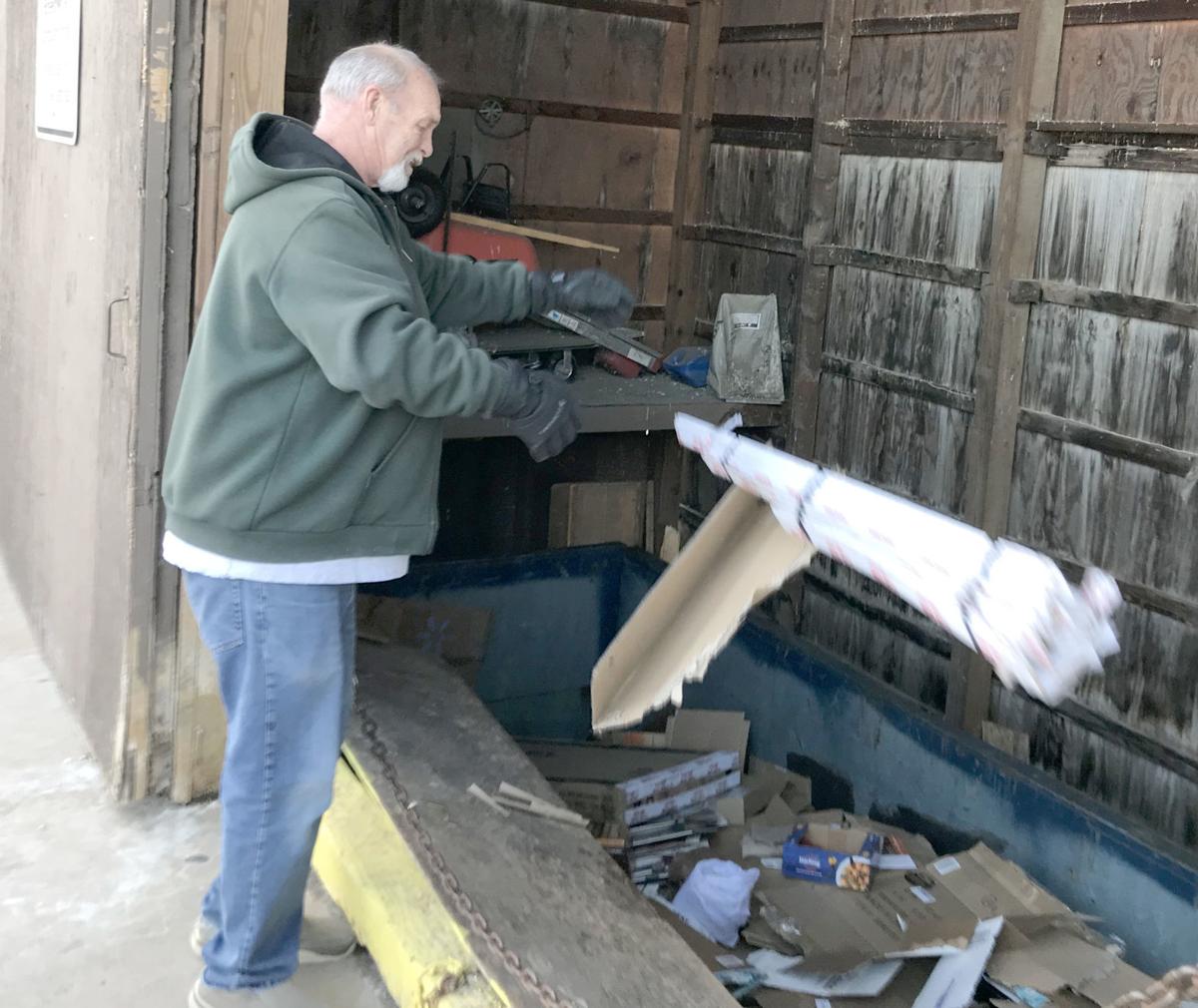 Moreau Officials Seek To Crack Down On Transfer Station Scofflaws Local Poststar Com