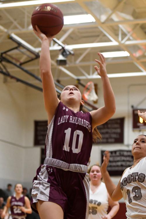 Roundup Whitehall Stuns No 2 Seed Argyle In Class D