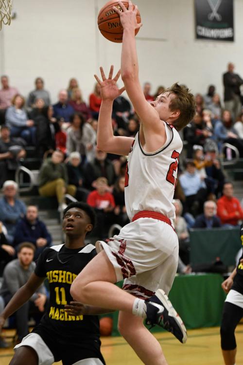 Barrett Scores 28 As Glens Falls Moves On To Semis High School