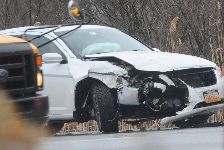 Emergency crew responds to Quaker Road accident