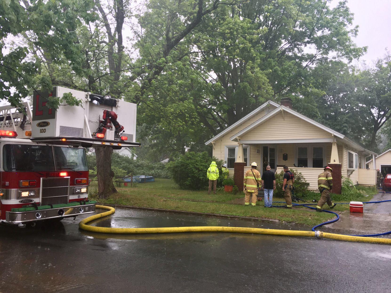 Fire damages Glens Falls home