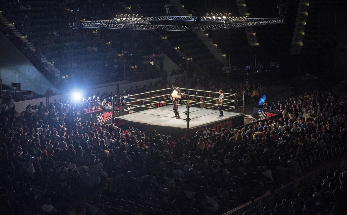 WWE Summerslam Heatwave Tour takes over Civic Center Local