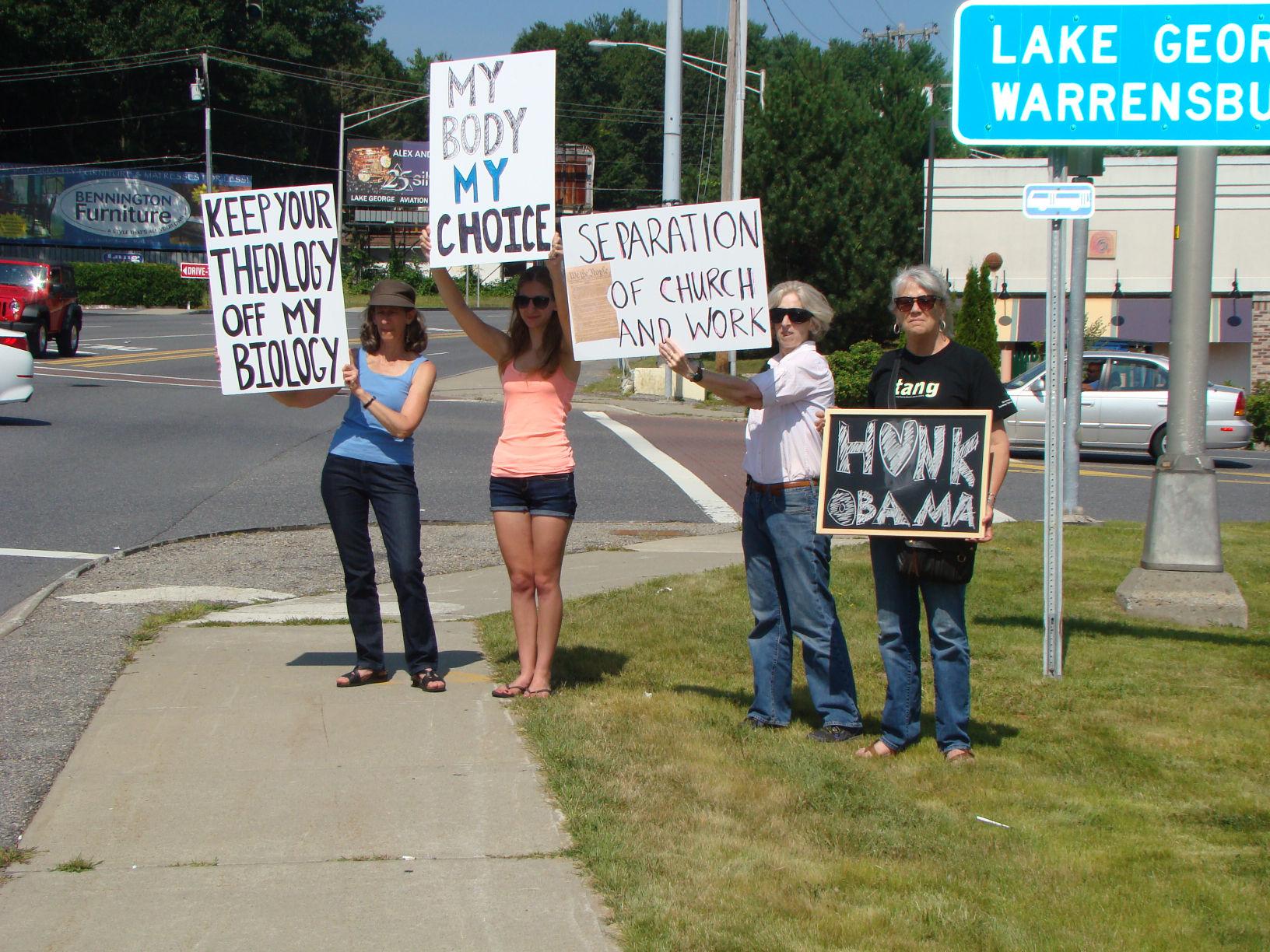 Protesters Target Hobby Lobby Local Poststar Com