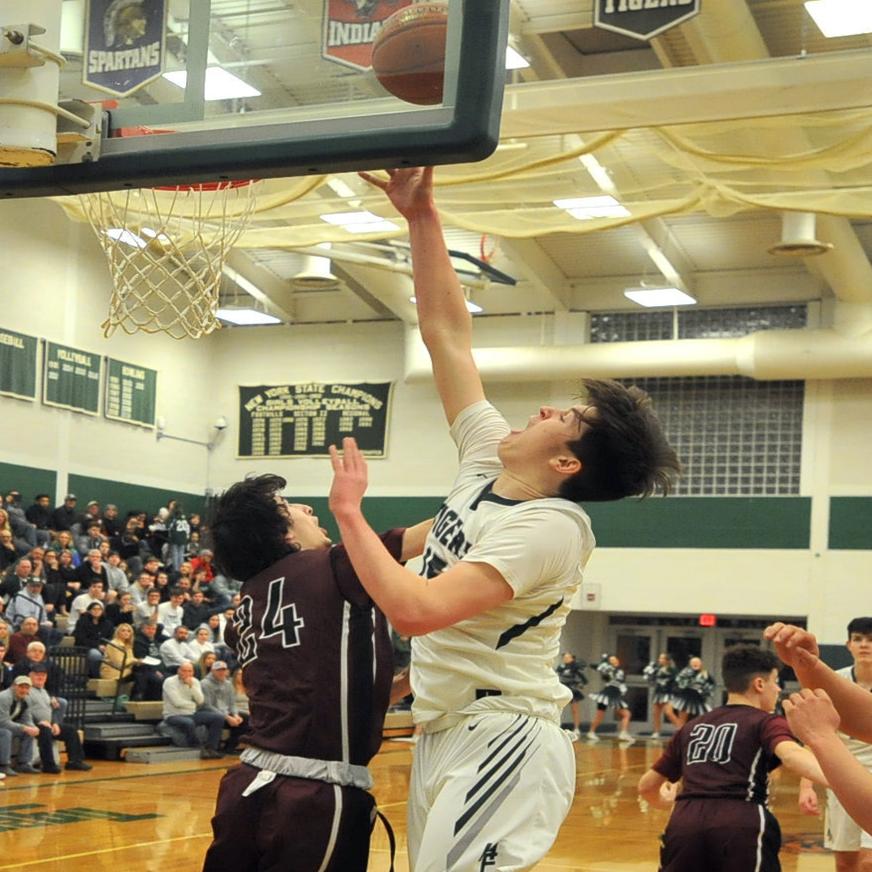 Hudson Falls Beagle To Transfer To Prep School Reclassify High