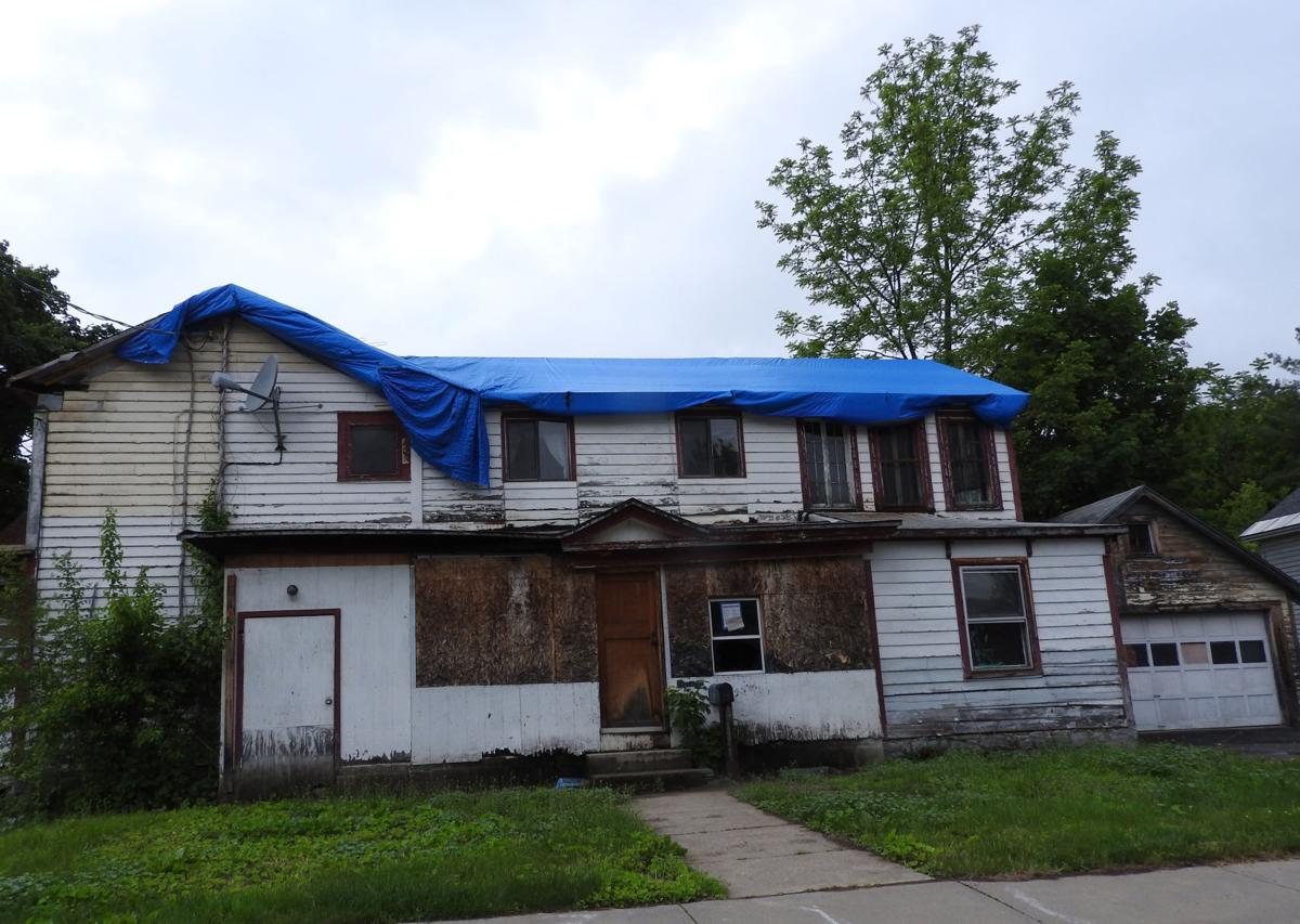 Abandoned house demolished in Fort Edward Local