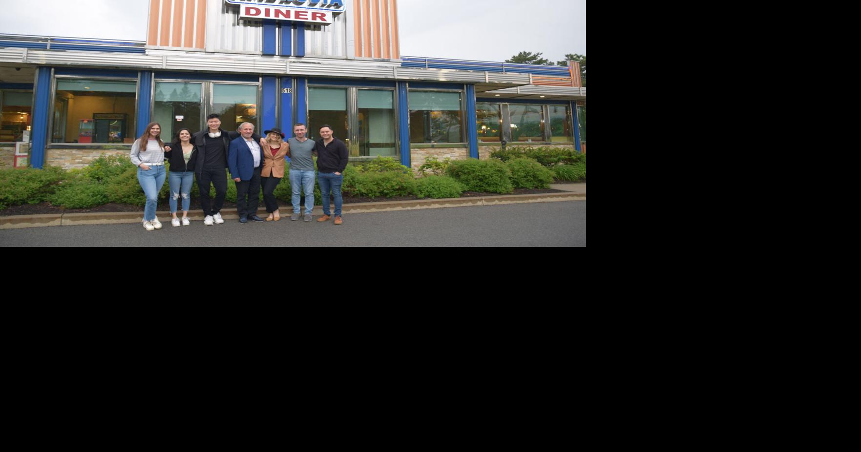 OffBroadway show cast has dessert in Queensbury while waiting for next