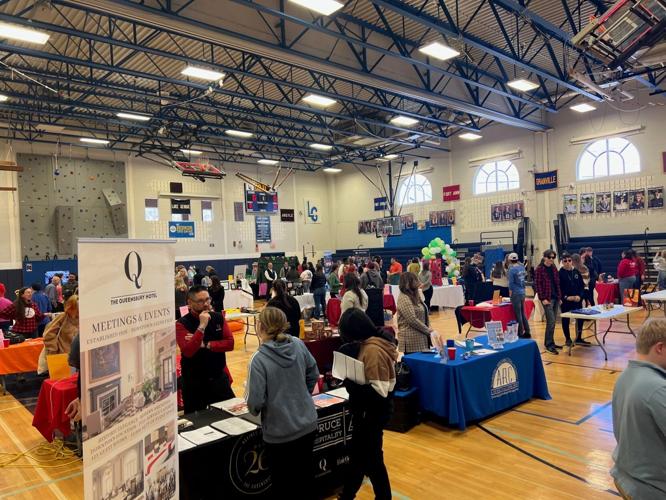 High school job fairs draw 2,100 Warren County students