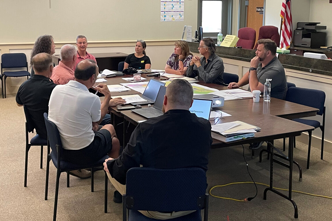 While Moreau moratorium looms zoning task force meets