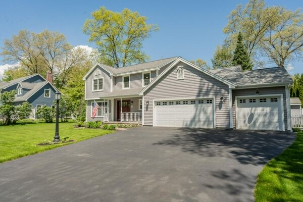 3 Bedroom Home in Saratoga Springs - $469,900