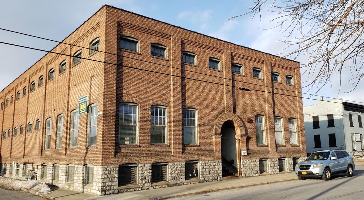 Apartments approved for vacant Maple Street warehouse in Glens Falls