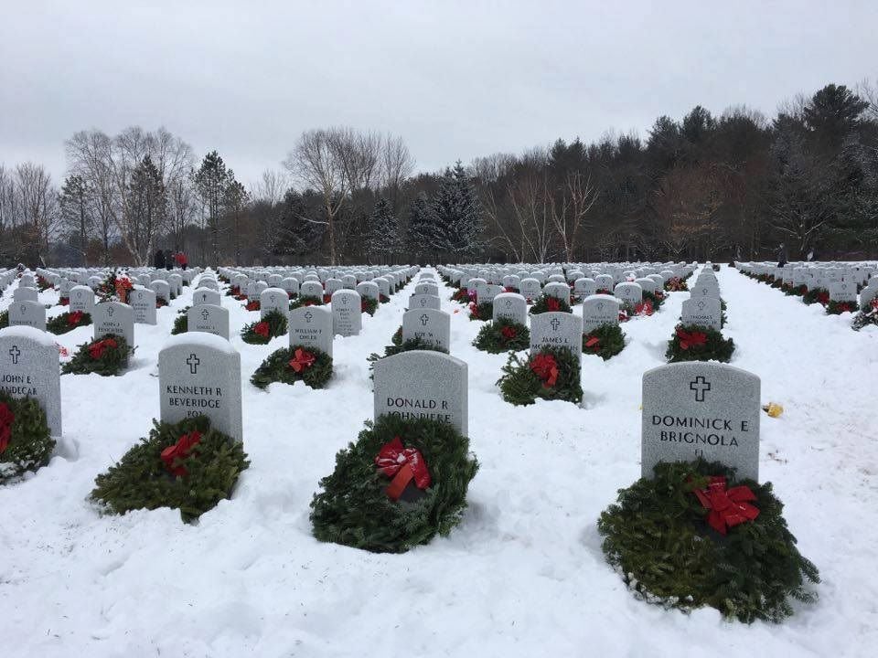 Wreath sponsorships and volunteers sought