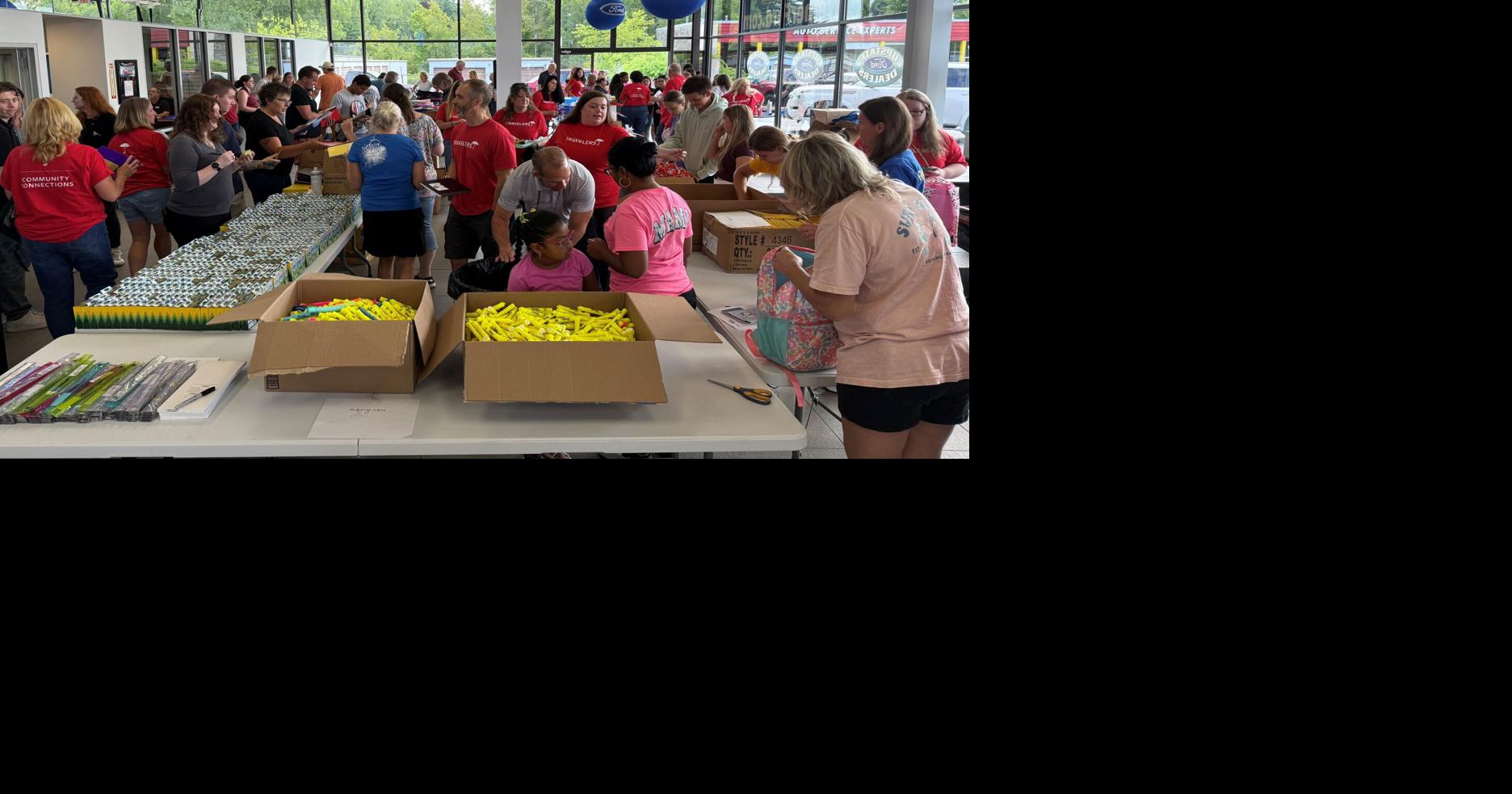 Kids with Packs 2026 - volunteers