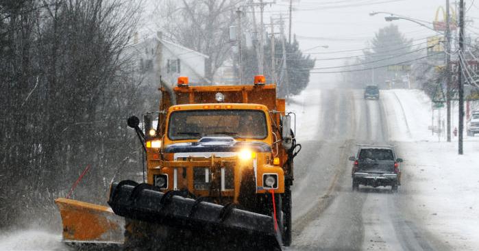 Snow begins, many schools closed for the day