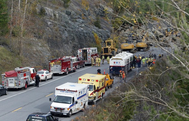 Rock slide closes Route 4 in Fort Ann | Local | poststar.com